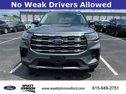 New 2025 Ford Explorer Active image 8