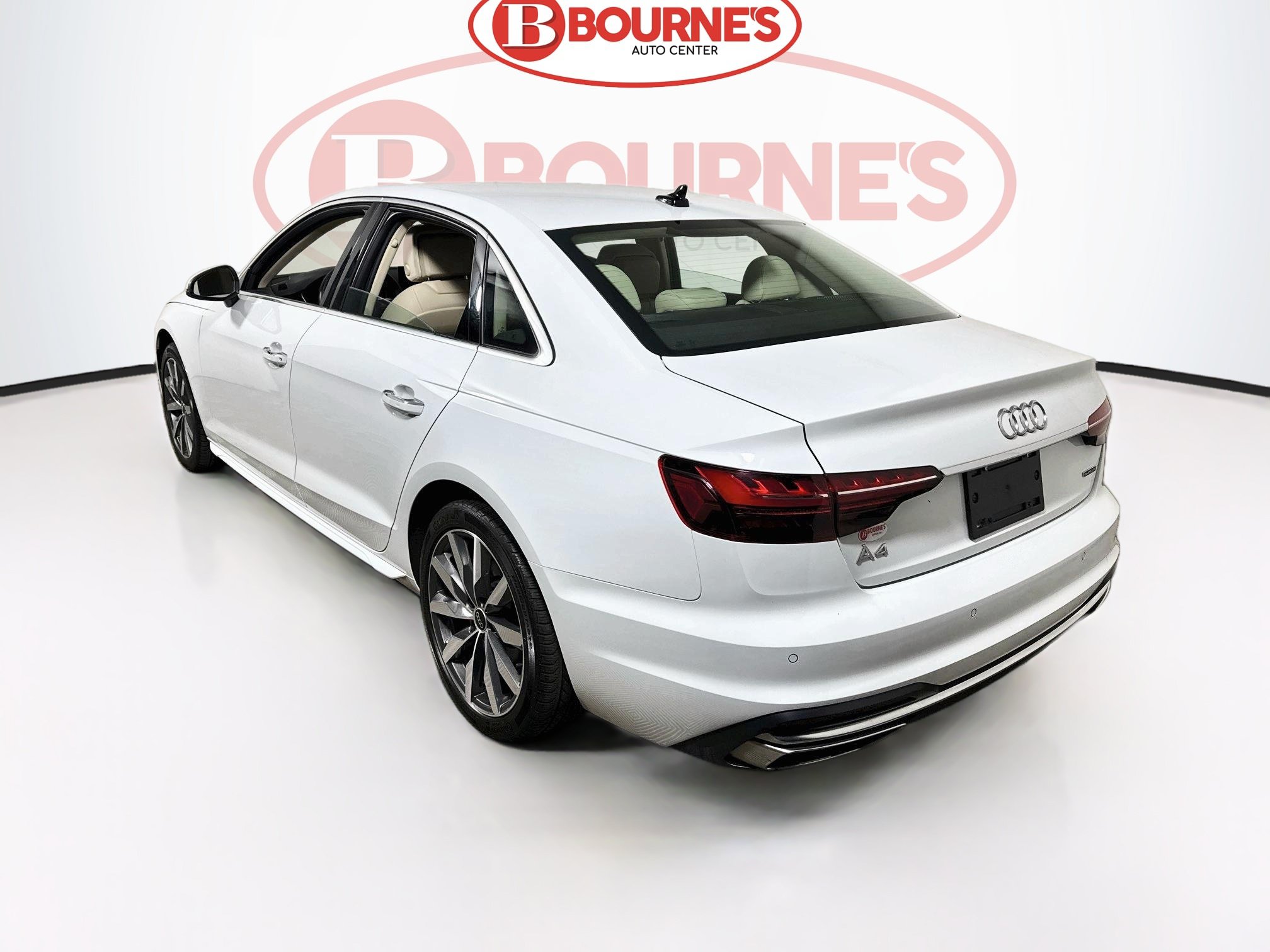 Used 2023 Audi A4 2.0T Premium Plus w/ Premium Plus Package AWD/4WD image 9