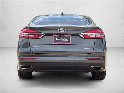 Used 2020 Ford Fusion SE AWD/4WD image 7