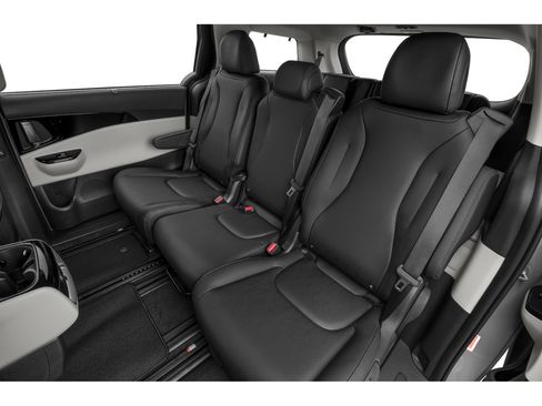 Certified 2024 Kia Carnival EX FWD image 9
