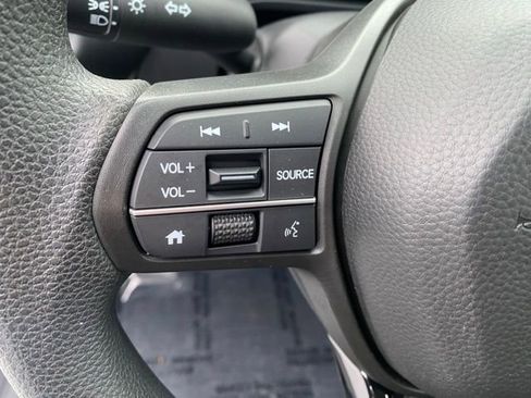 Certified 2023 Honda HR-V LX image 23