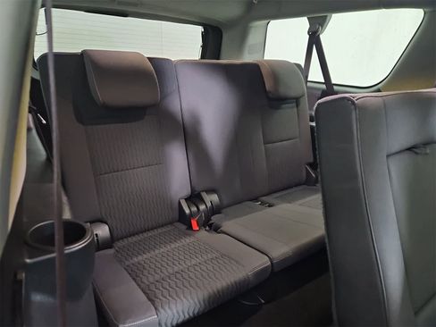 Used 2017 GMC Yukon XL SLE w/ HD Trailering Package image 38