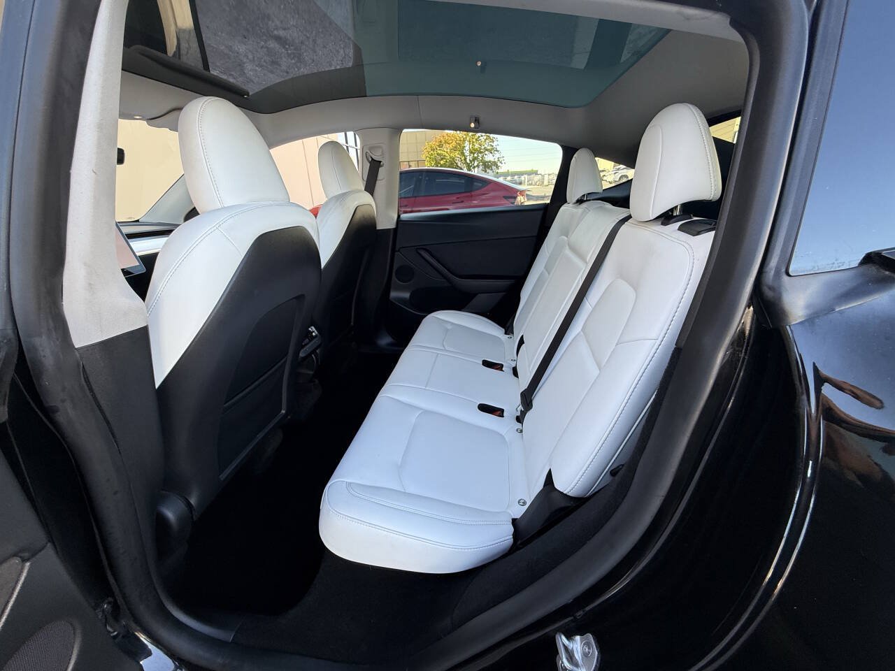 Used 2023 Tesla Model Y Long Range AWD/4WD image 22