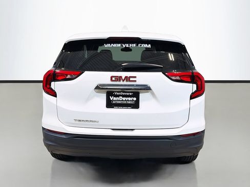 Used 2020 GMC Terrain SLE FWD image 8