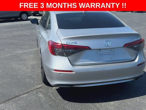 Used 2022 Honda Civic Sport image 8