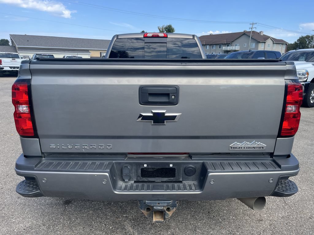Used 2017 Chevrolet Silverado 3500 High Country w/ Duramax Plus Package AWD/4WD image 7