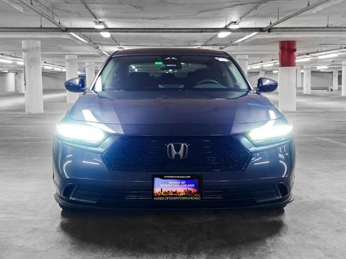 Used 2024 Honda Accord EX image 10