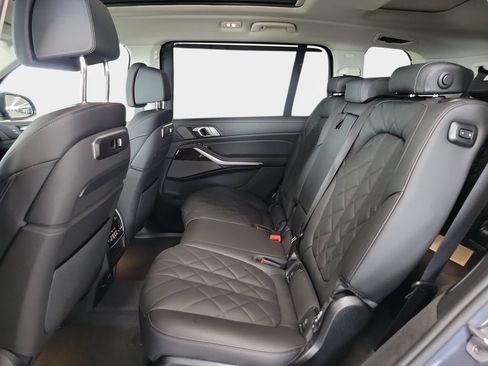 New 2027 BMW X7 xDrive40i AWD/4WD image 8