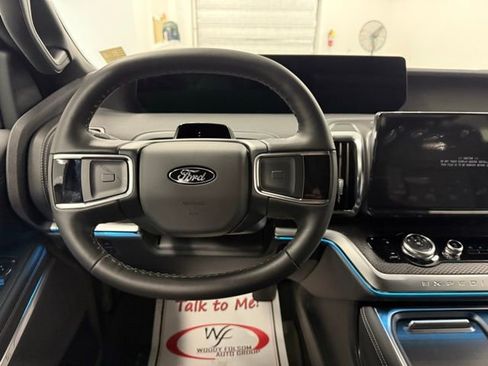 New 2026 Ford Expedition Platinum w/ Stealth Appearance Package image 20