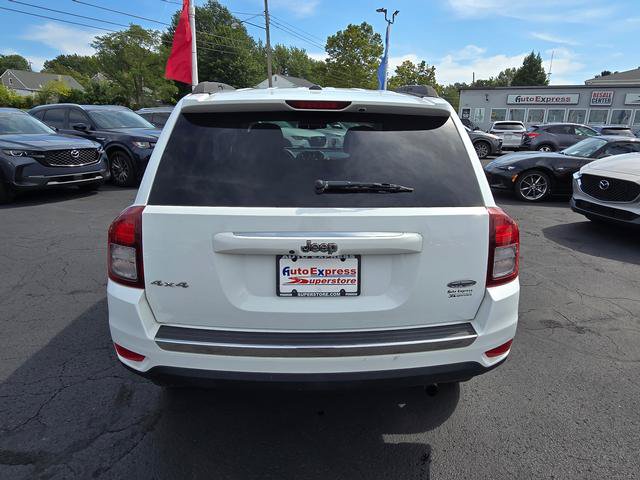 Used 2015 Jeep Compass High Altitude AWD/4WD image 6