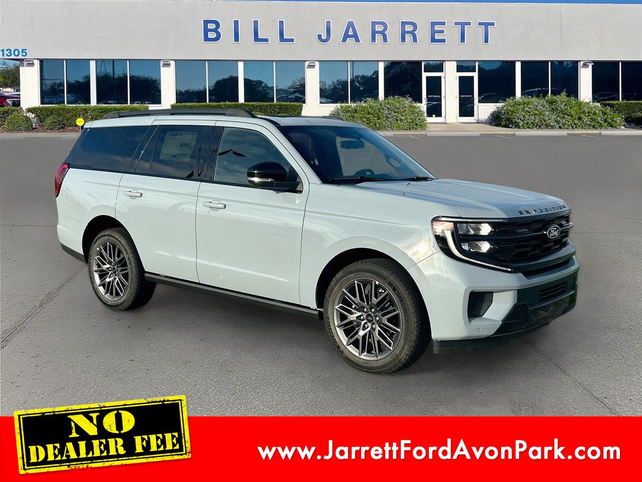 New 2027 Ford Expedition Platinum w/ Stealth Appearance Package RWD image 1