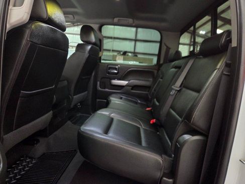 Used 2019 Chevrolet Silverado 2500 LTZ w/ Duramax Plus Package AWD/4WD image 9