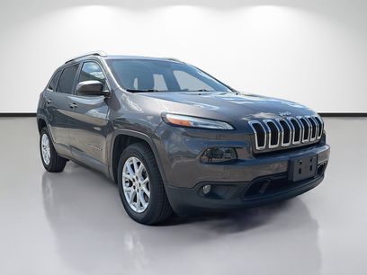 Used 2018 Jeep Cherokee Latitude Plus