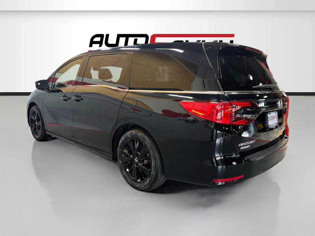 Used 2024 Honda Odyssey Sport image 5