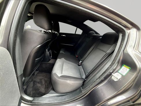 Used 2018 Dodge Charger R/T RWD image 22