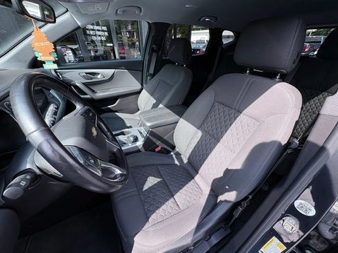 Used 2020 Chevrolet Blazer LT FWD image 12