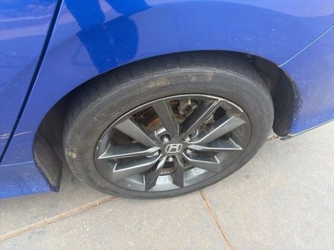 Used 2020 Honda Civic EX-L image 10