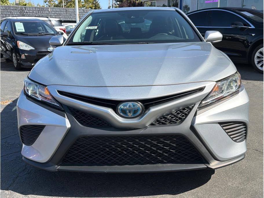 Used 2018 Toyota Camry SE w/ Audio Package FWD image 24