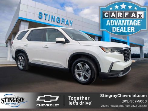 Used 2025 Honda Pilot EX-L image 1