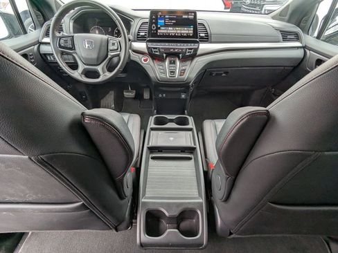 Used 2025 Honda Odyssey Sport-L image 27