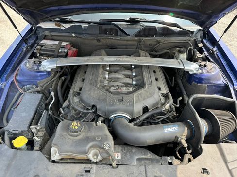 Used 2013 Ford Mustang GT Premium w/ Comfort Pkg RWD image 16