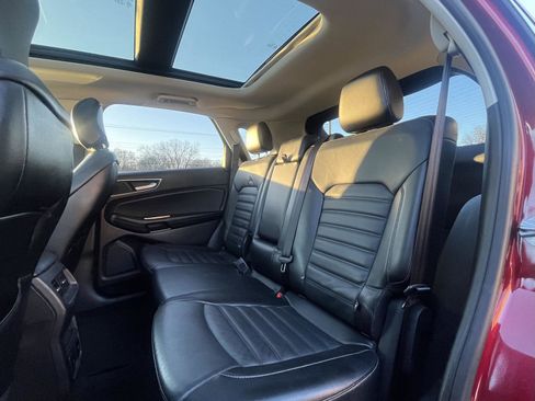 Used 2016 Ford Edge SEL w/ Equipment Group 201A image 16