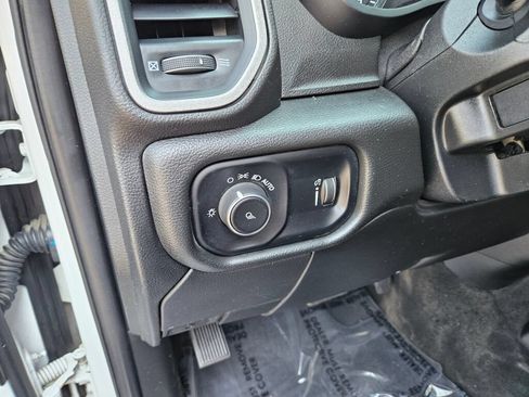 Used 2021 RAM 2500 Tradesman AWD/4WD image 21