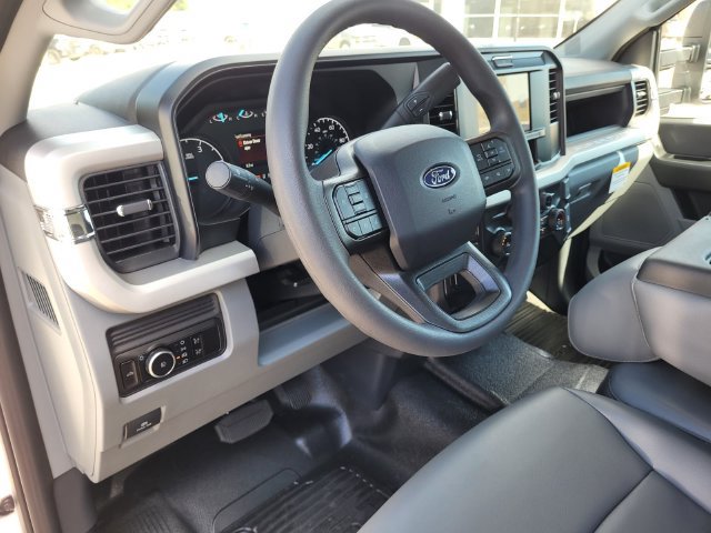 New 2027 Ford F350 XL w/ XL Chrome Package AWD/4WD image 9