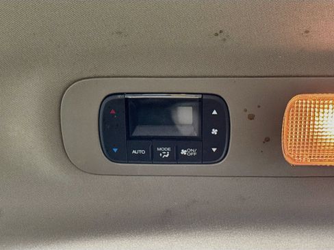 Used 2024 Honda Odyssey EX-L image 21