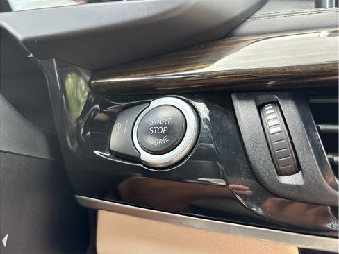 Used 2019 BMW X6 xDrive35i w/ M Sport Package AWD/4WD image 29