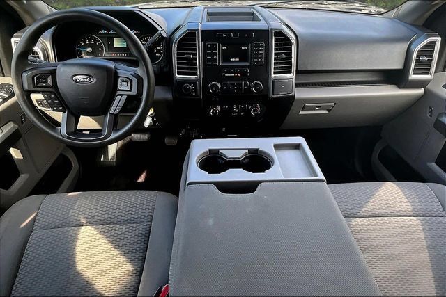 Used 2017 Ford F150 XLT AWD/4WD image 8