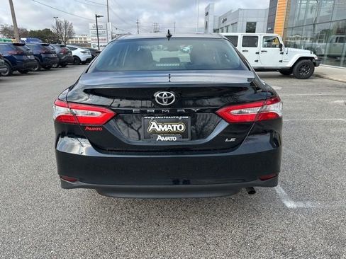 Used 2019 Toyota Camry LE FWD image 7