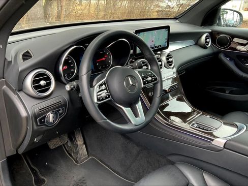 Used 2020 Mercedes-Benz GLC 300 4MATIC image 18