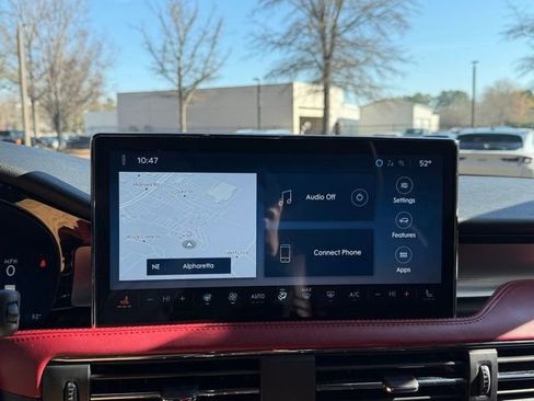 Certified 2023 Lincoln Corsair Reserve w/ Equipment Group 201A image 12