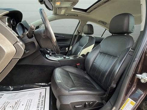 Used 2011 Buick Regal CXL Turbo w/ TO4 Preferred Equipment Group image 9