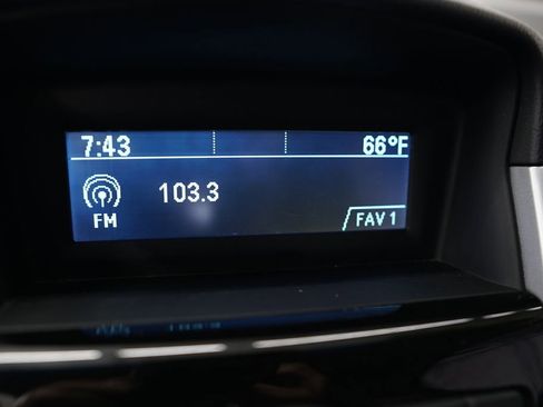 Used 2016 Chevrolet Cruze L image 24