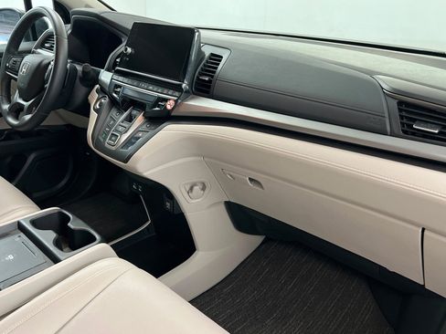 Used 2025 Honda Odyssey EX-L image 25