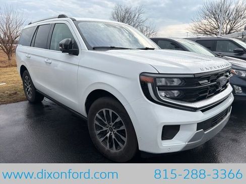 Used 2025 Ford Expedition Platinum image 7