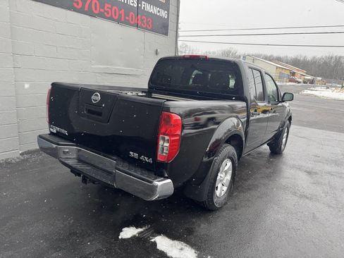 Used 2009 Nissan Frontier SE w/ SE Value Truck Pkg image 8
