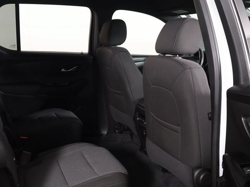 Used 2023 Chevrolet Traverse LT AWD/4WD image 28