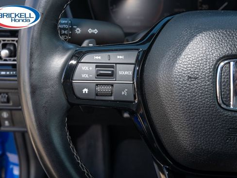 Used 2023 Honda Civic Sport image 25