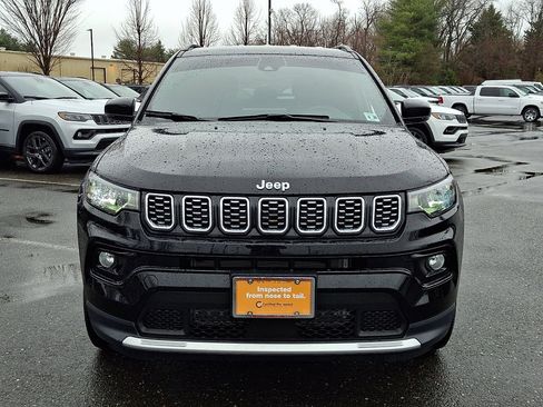 Used 2025 Jeep Compass Limited image 8