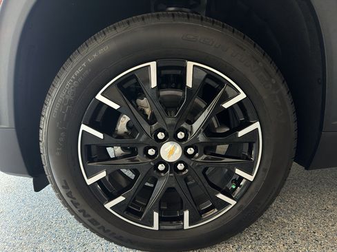 New 2026 Chevrolet Traverse LT w/ Sun and Wheel Package image 34