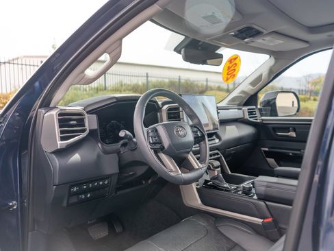 Used 2024 Toyota Tundra Limited AWD/4WD image 17