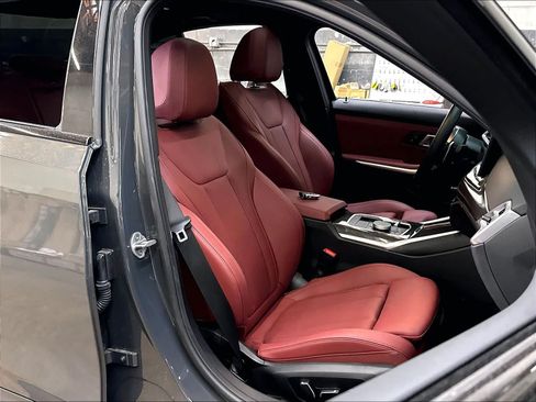 Used 2026 BMW M340i w/ Premium Package RWD image 10