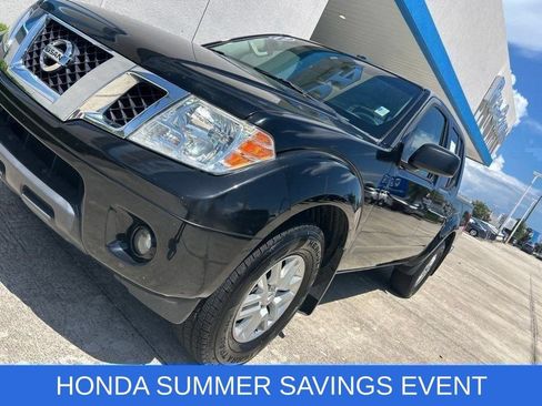Used 2017 Nissan Frontier SV w/ SV Value Truck Package RWD image 4