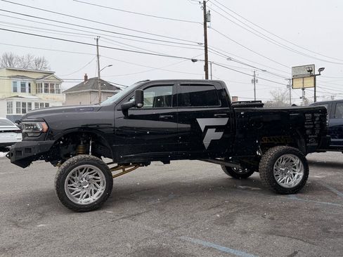 Used 2020 RAM 2500 Big Horn w/ Level 1 Equipment Group image 10