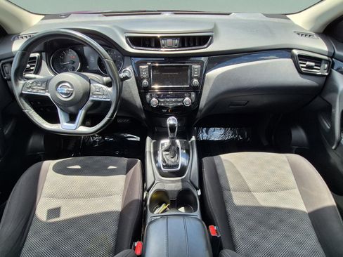 Used 2019 Nissan Rogue Sport SV w/ All-Weather Package AWD/4WD image 12