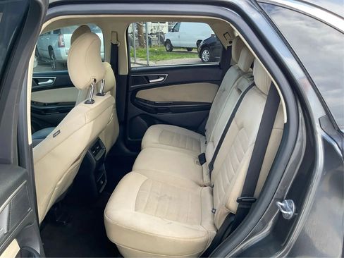 Used 2016 Ford Edge SEL FWD image 11