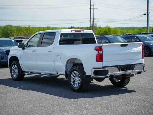 Used 2024 Chevrolet Silverado 1500 LT AWD/4WD image 7